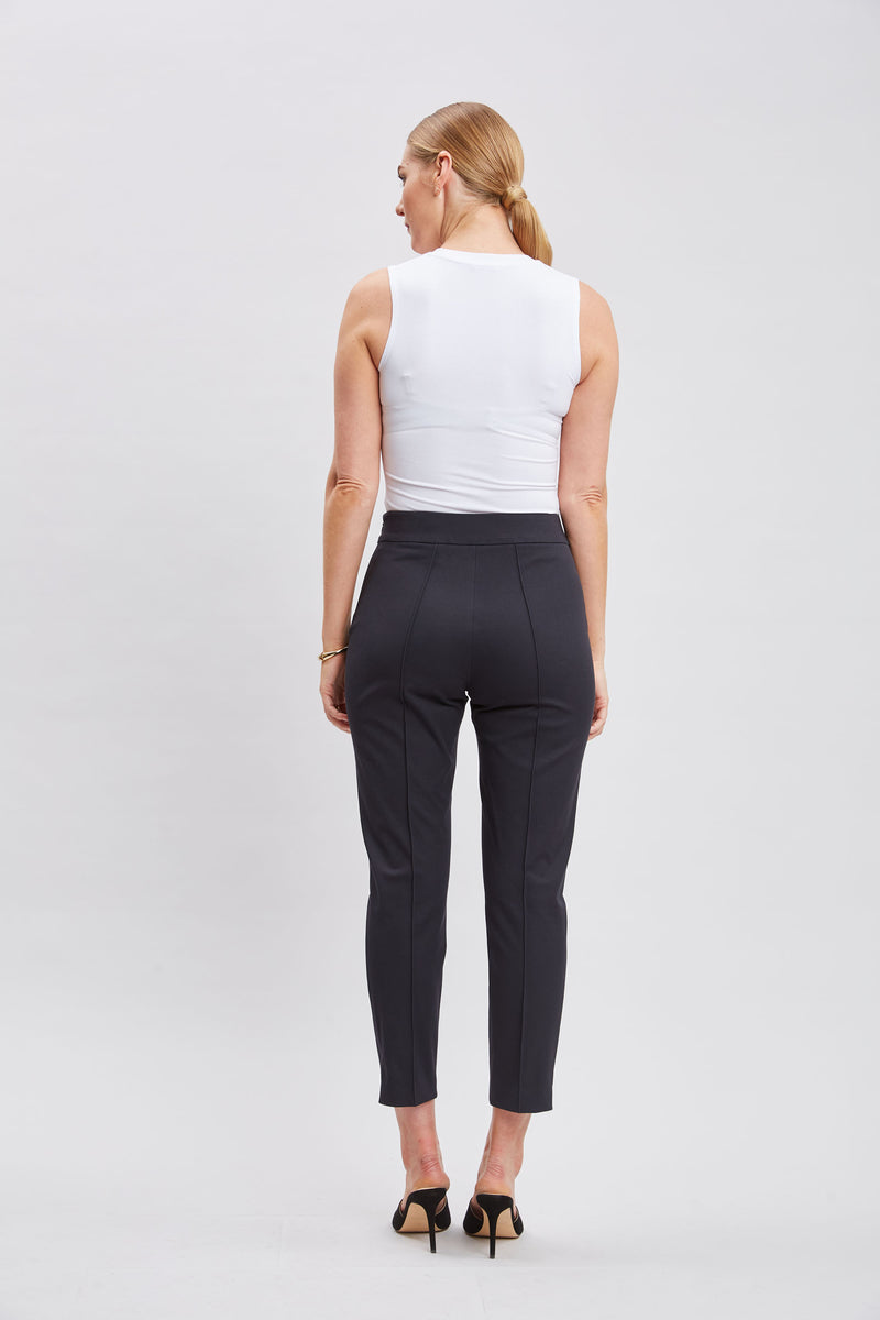 Contour Slim Cropped Pant