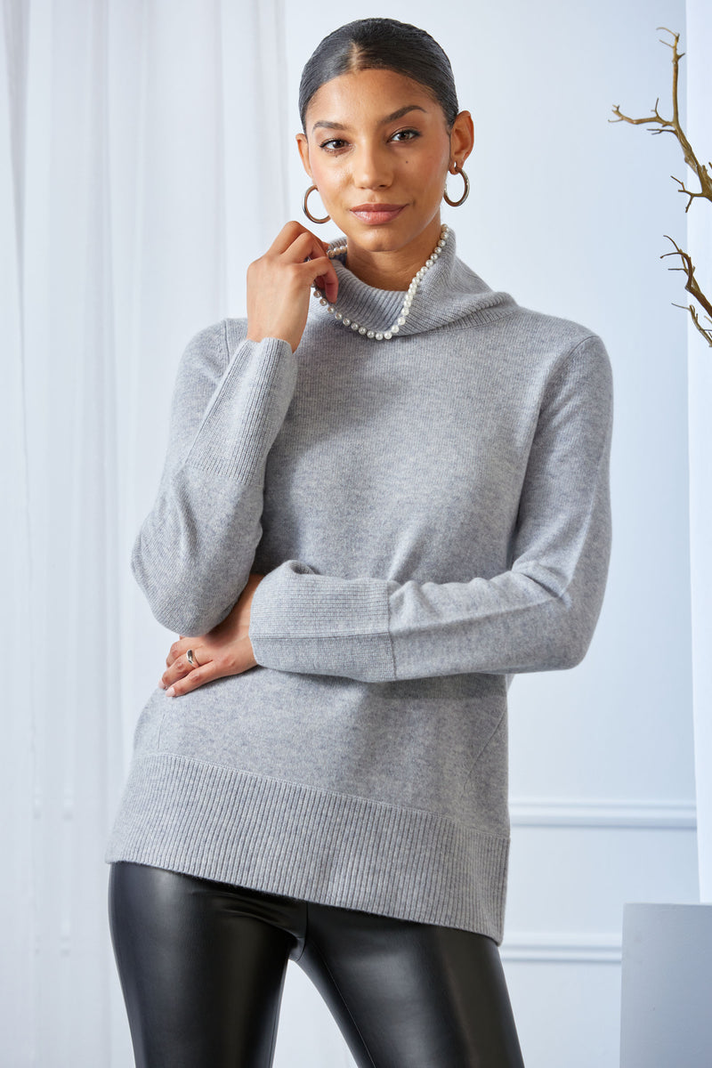 Pearl Turtleneck Cashmere Wool Sweater