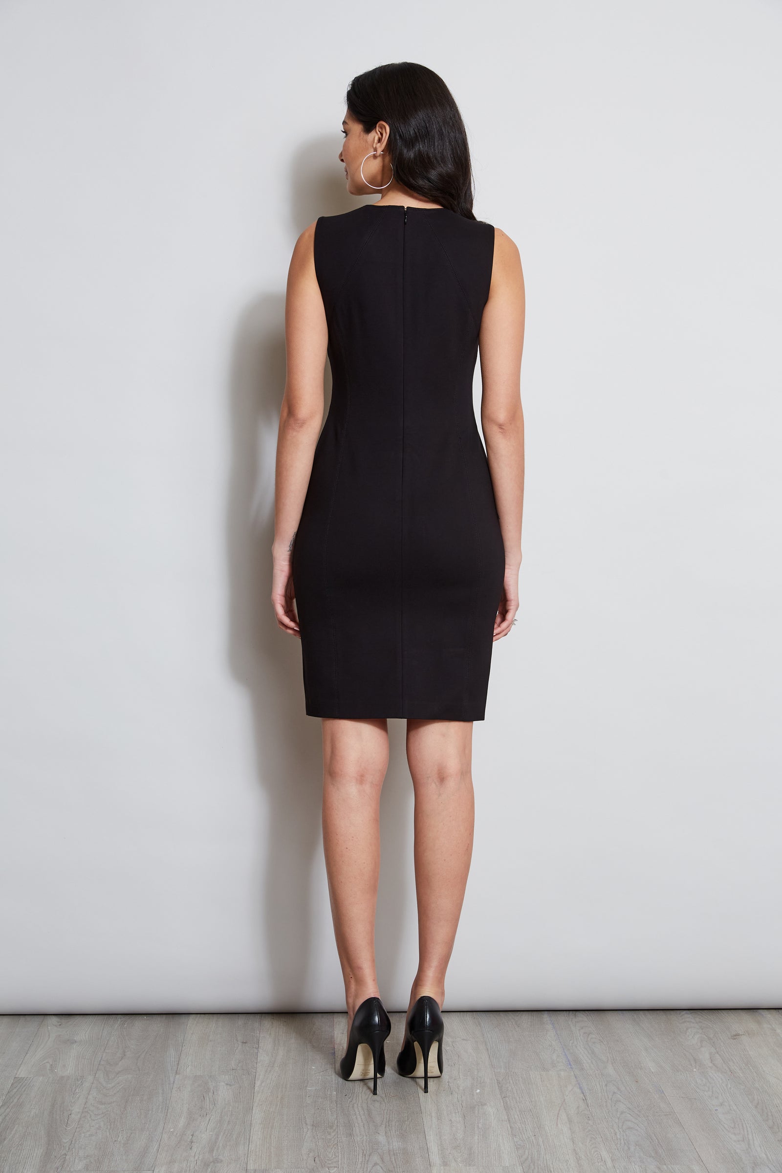 Tahari deals Sheath Dress