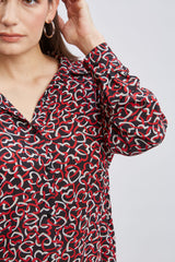 T-Tahari Heart Link Print Shirt