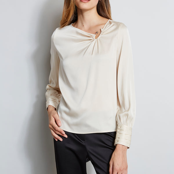 Elainilye Fashion Womens Clothing Gentle Temperament Solid Gold Velvet  Versatile Stacked Neck Pleated T-shirt 